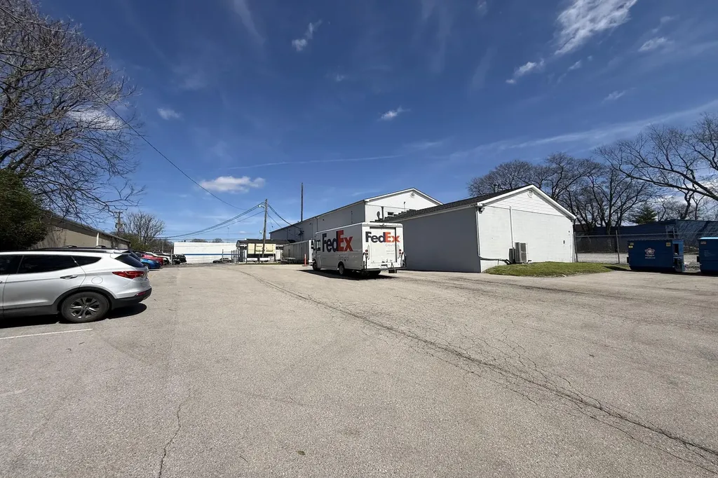 1040 Manchester Street Lexington KY 40508