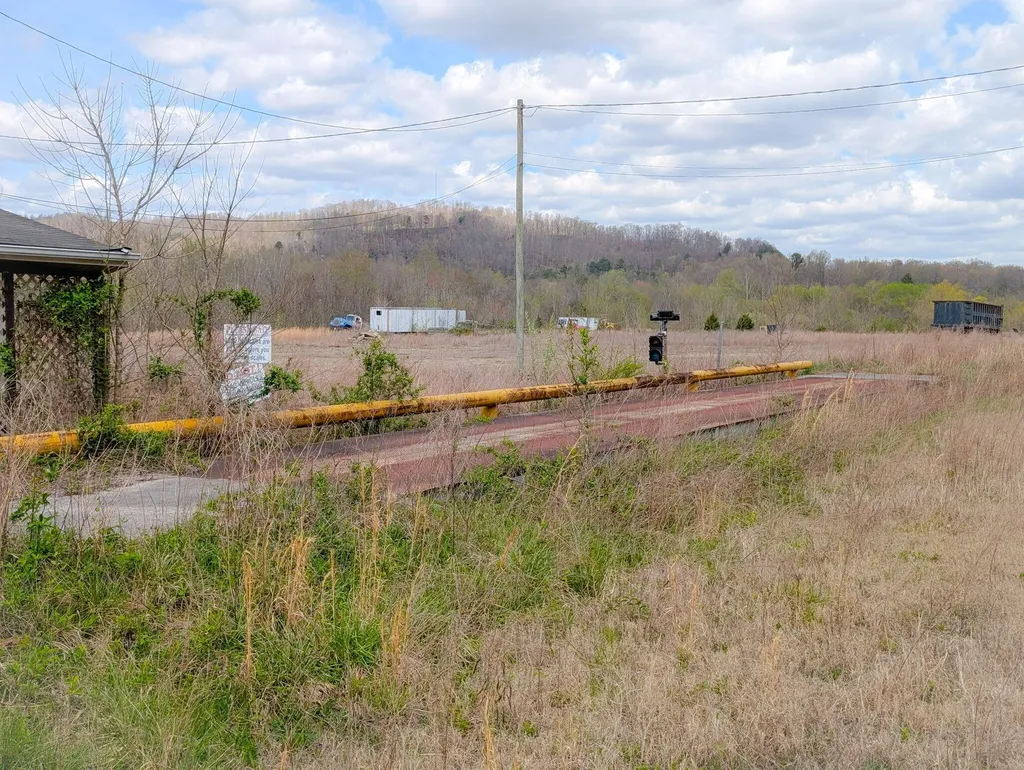 6235 S Highway 25 Williamsburg KY 40769