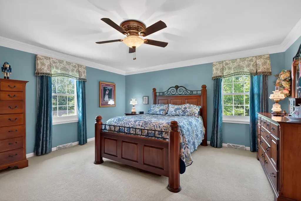 202 S Stourbridge Road Versailles KY 40383