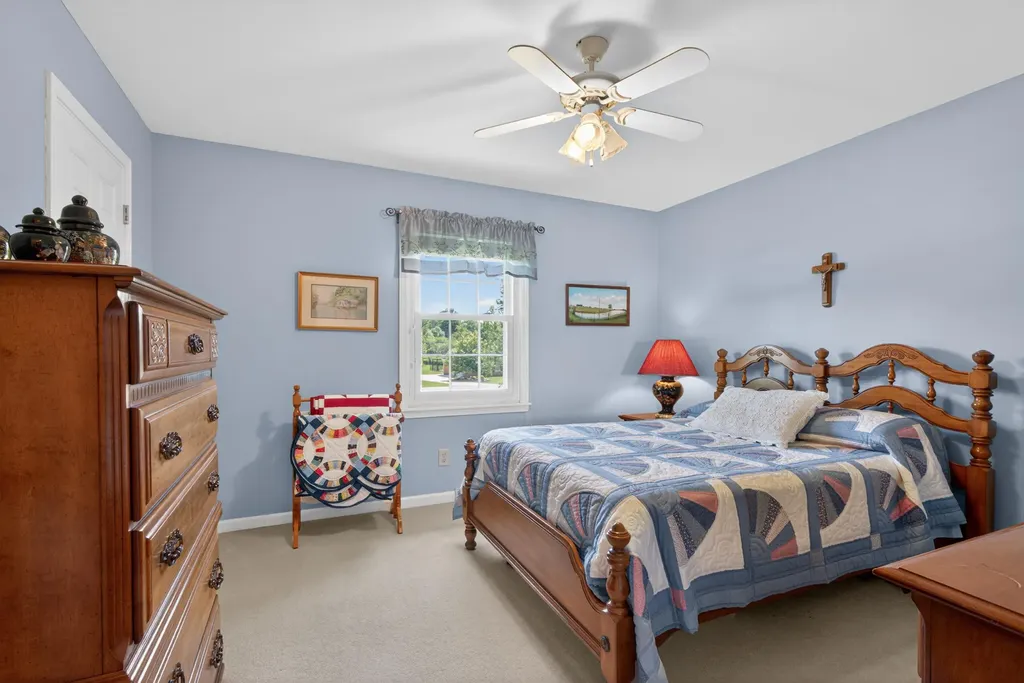 202 S Stourbridge Road Versailles KY 40383
