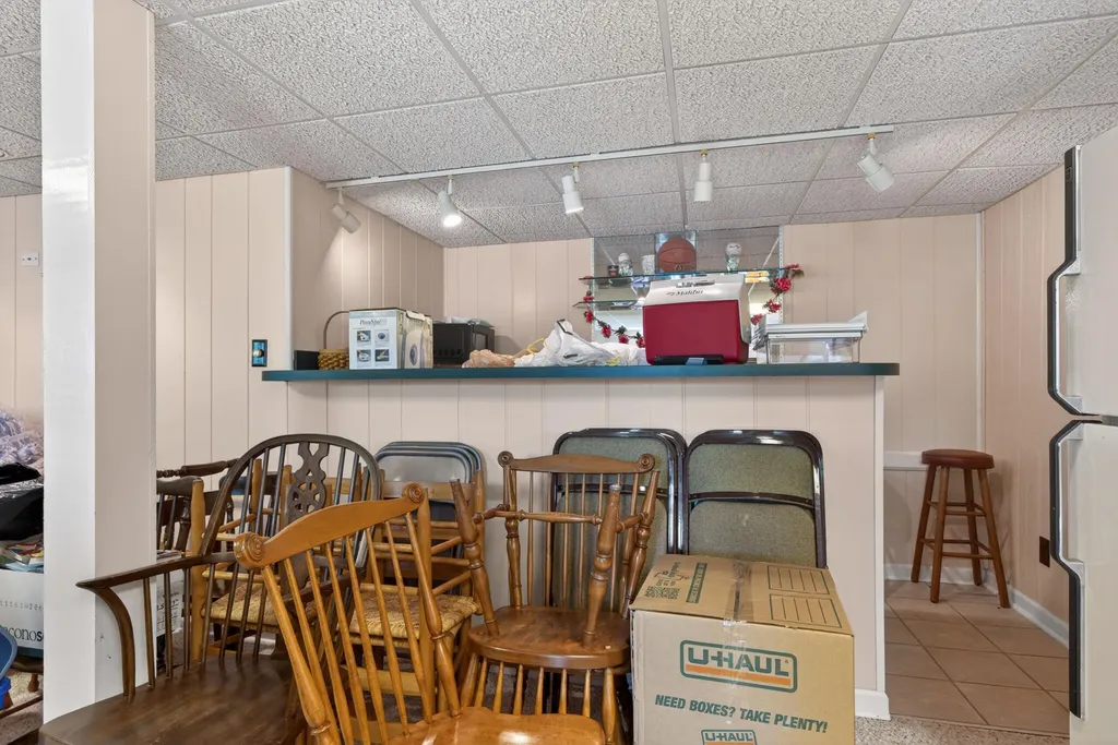 202 S Stourbridge Road Versailles KY 40383