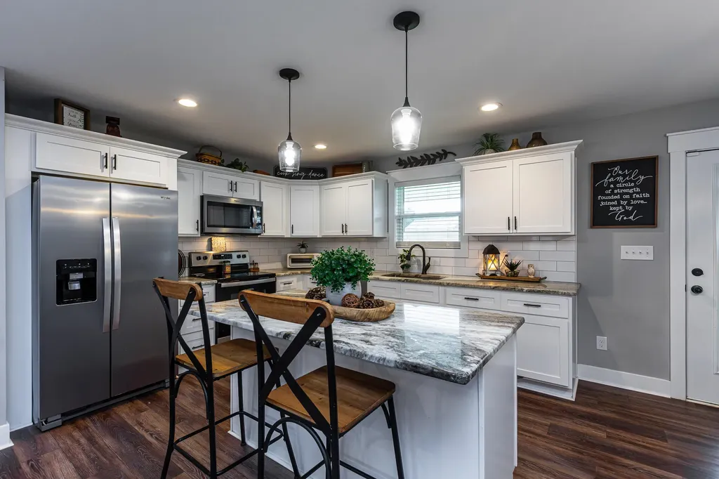 132 Allyson Circle Junction City KY 40440