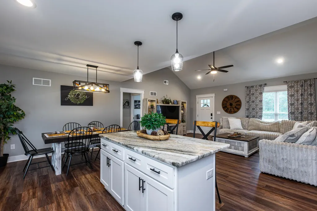 132 Allyson Circle Junction City KY 40440