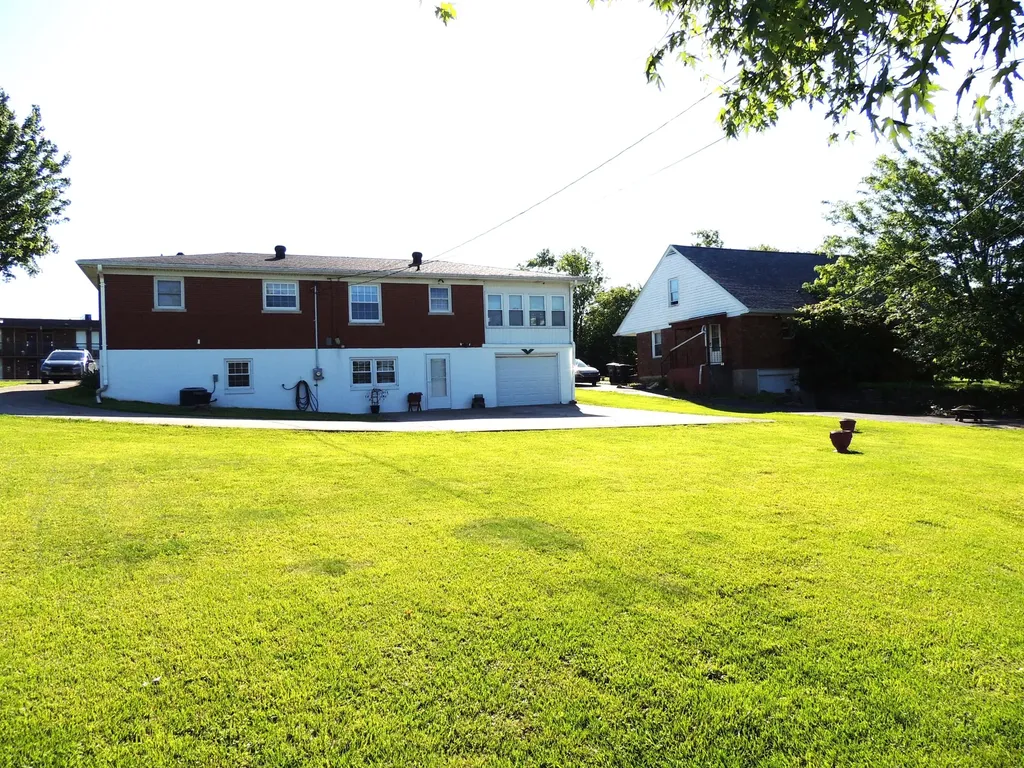 635 Wren Avenue Frankfort KY 40601