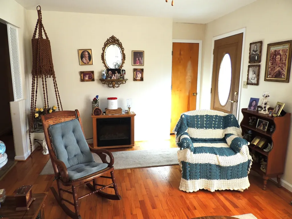 635 Wren Avenue Frankfort KY 40601