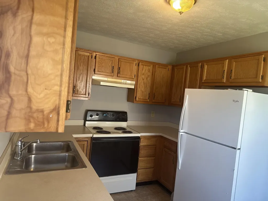 2548 Danielle Lane Lexington KY 40509