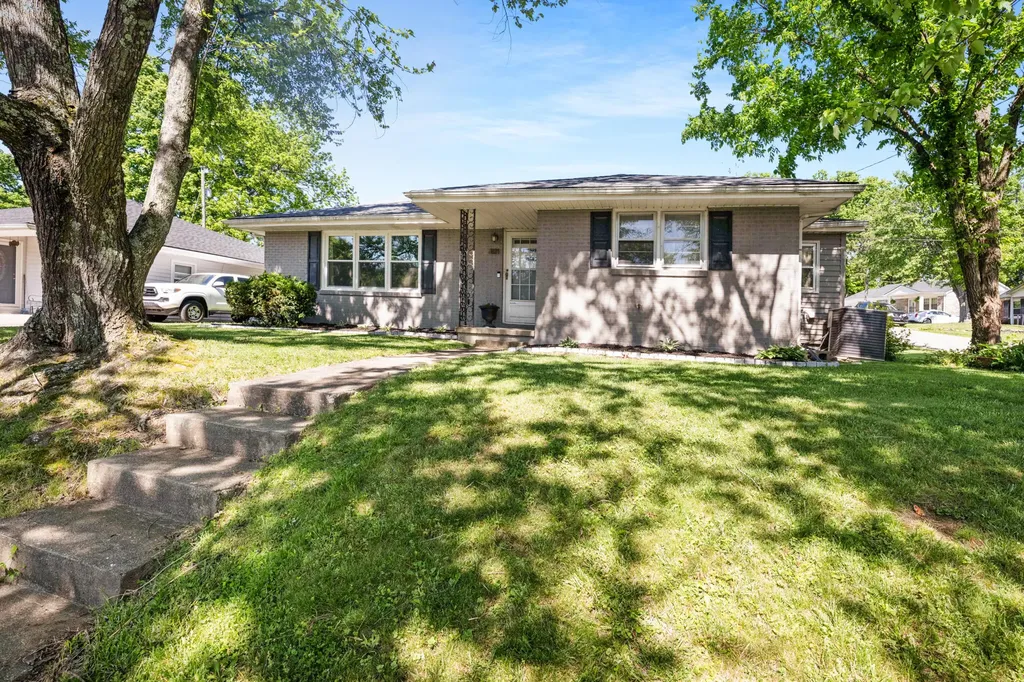 301 Snowden Drive Winchester KY 40391