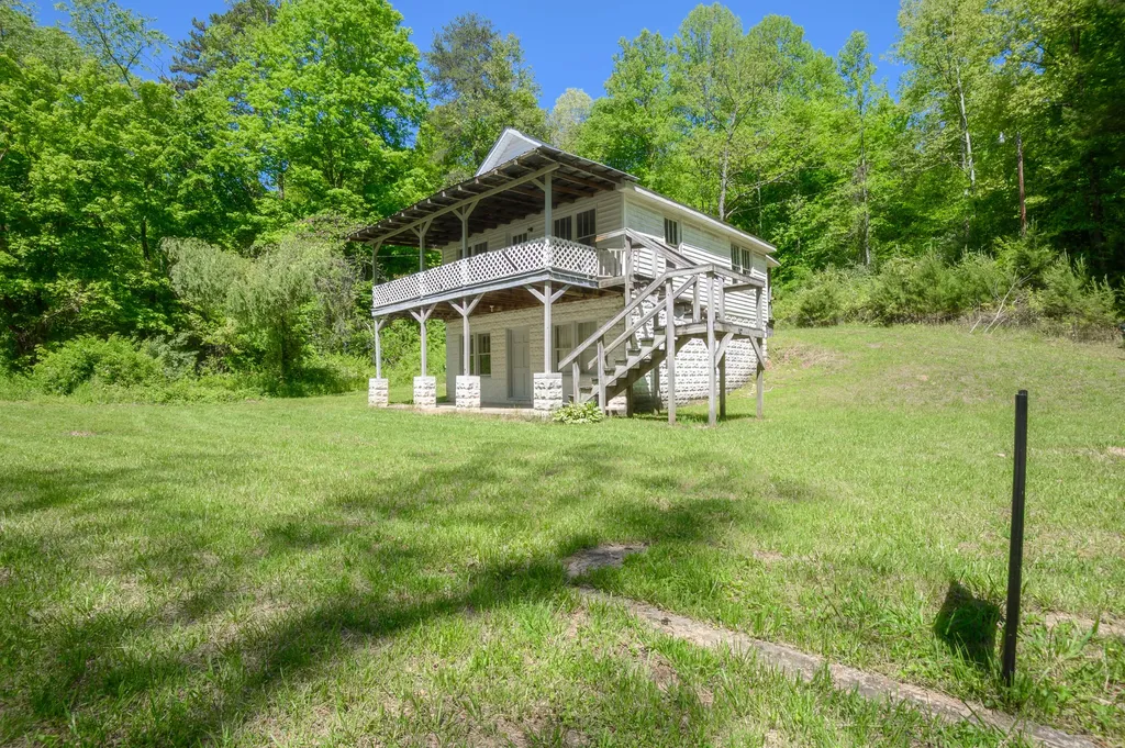2222 Sandy Gap Road Somerset KY 42501
