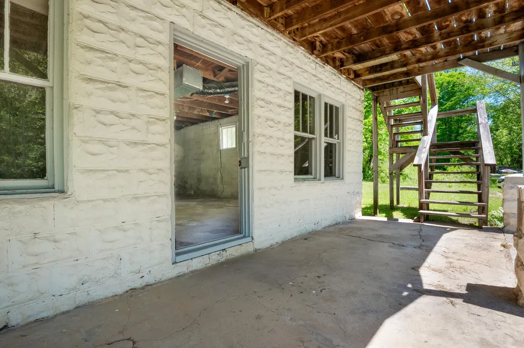 2222 Sandy Gap Road Somerset KY 42501