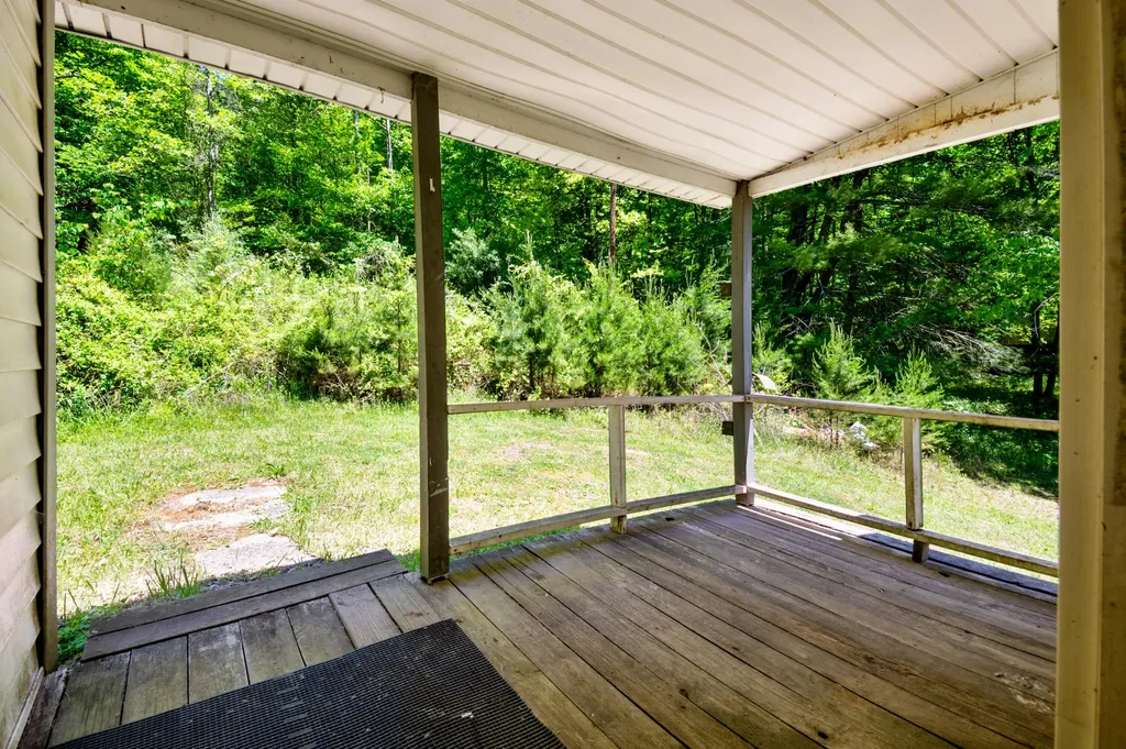 2222 Sandy Gap Road Somerset KY 42501