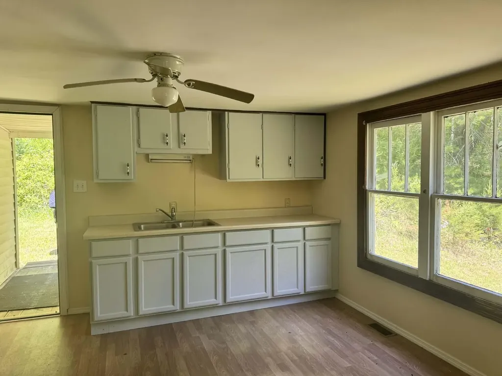 2222 Sandy Gap Road Somerset KY 42501