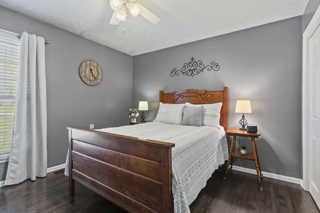 923 Kentucky 1940 Cynthiana KY 41031