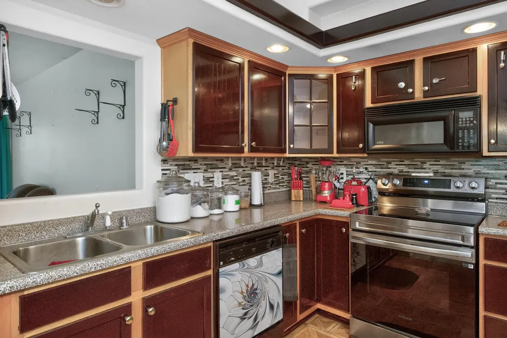 2700 Green Valley Court Lexington KY 40511