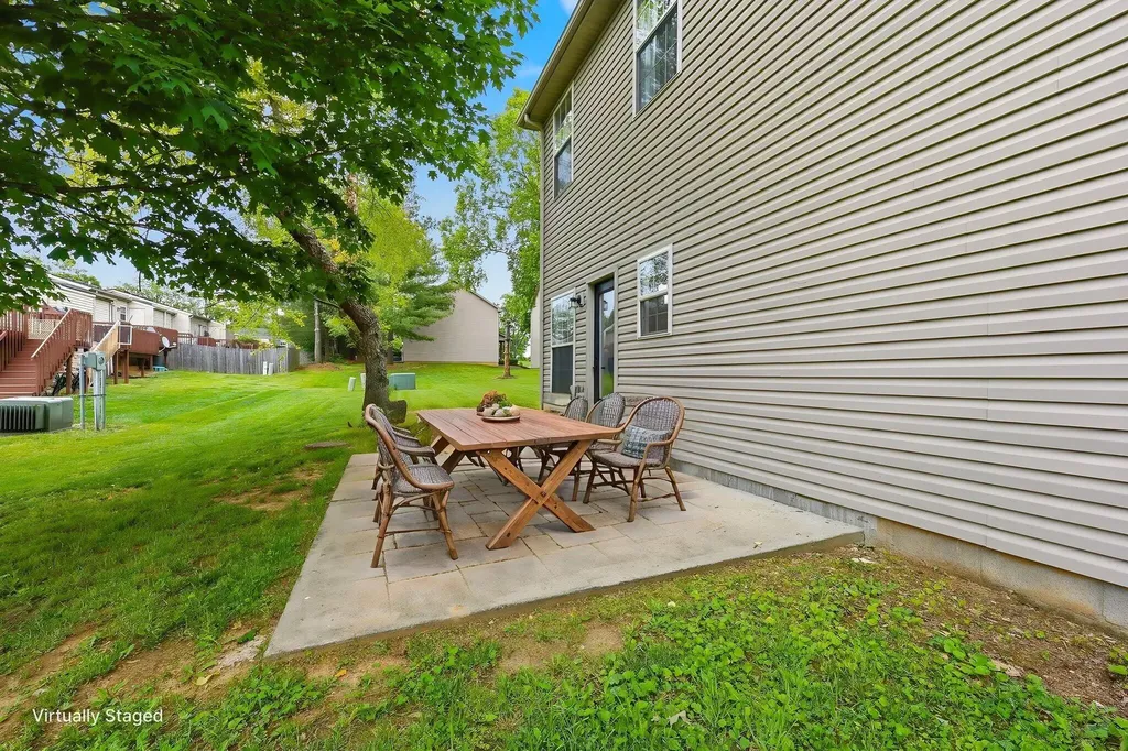 3691 Lochdale Terrace Lexington KY 40514