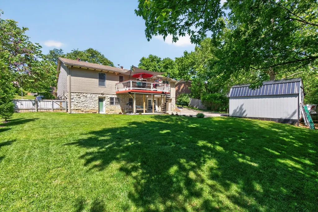 1136 Chinoe Road Lexington KY 40502