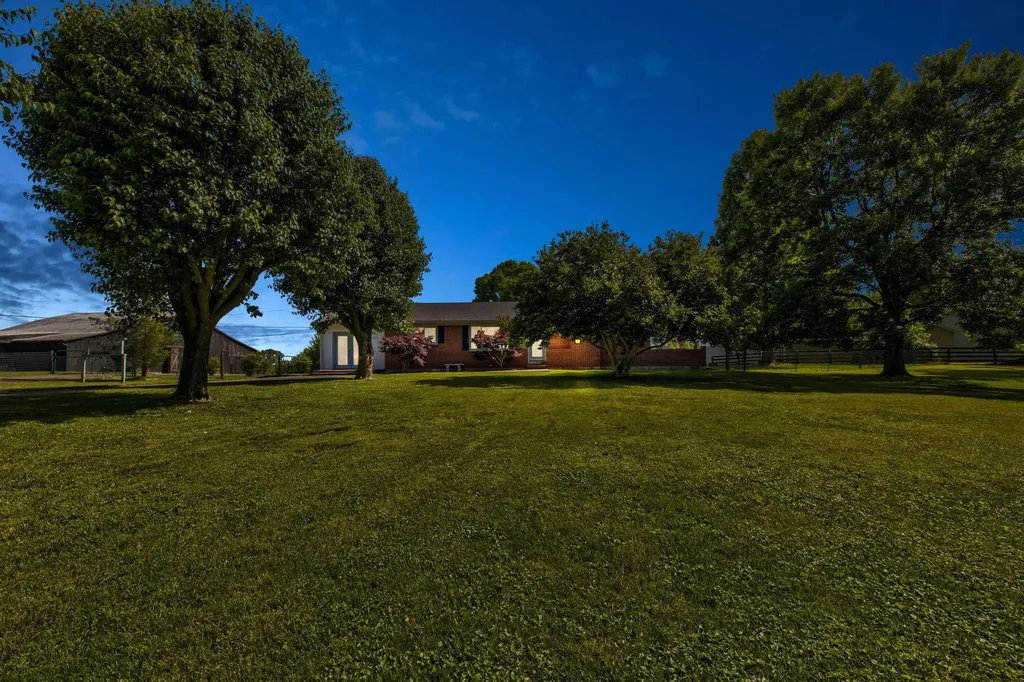 4389 Mccormick Road Mt Sterling KY 40353