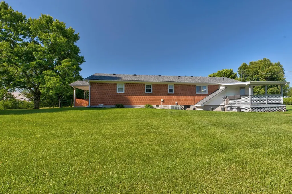 4389 Mccormick Road Mt Sterling KY 40353