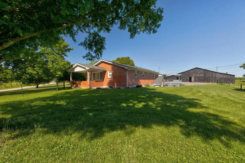 4389 Mccormick Road Mt Sterling KY 40353