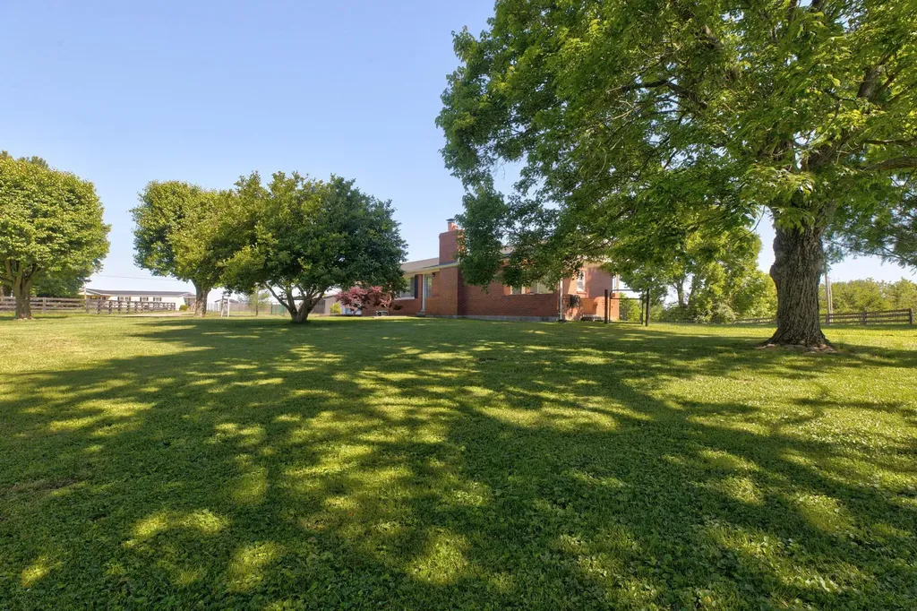 4389 Mccormick Road Mt Sterling KY 40353
