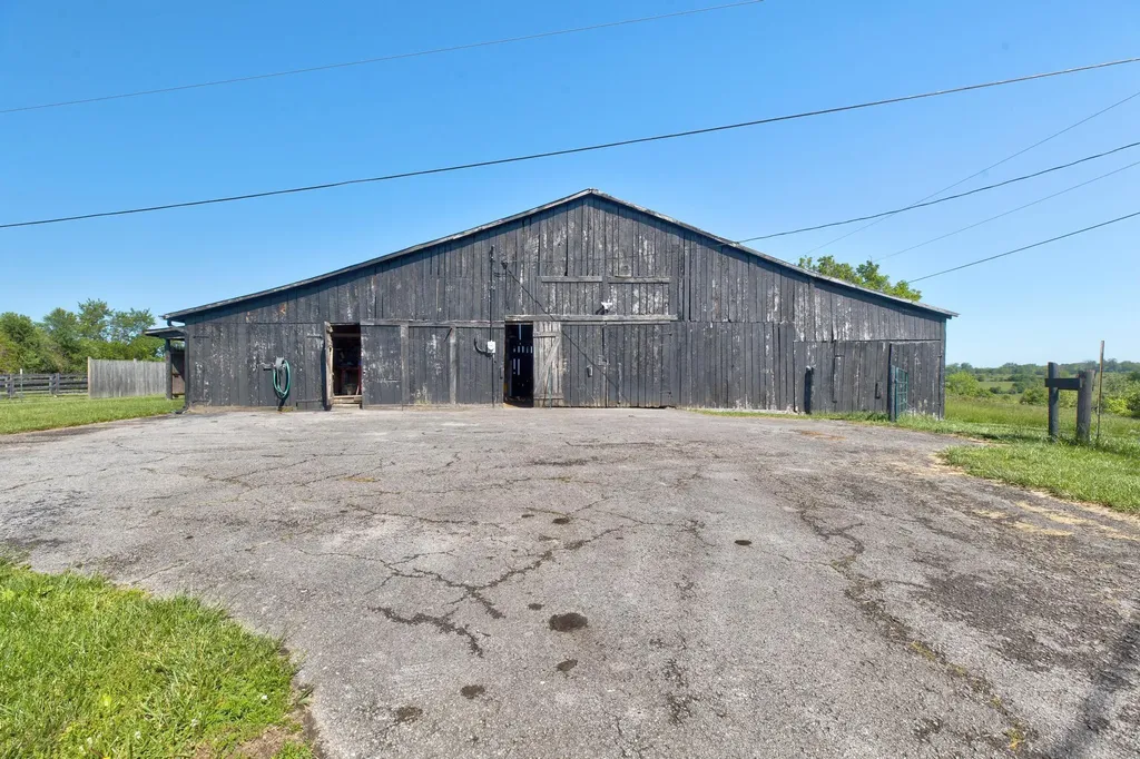 4389 Mccormick Road Mt Sterling KY 40353