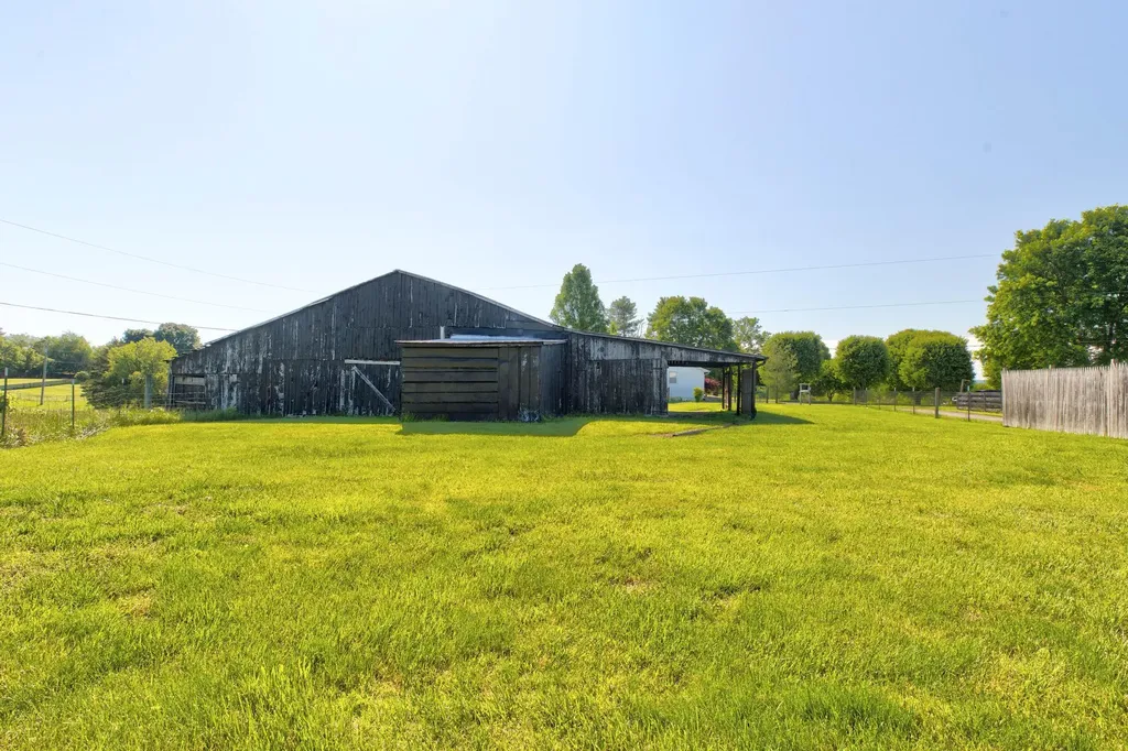 4389 Mccormick Road Mt Sterling KY 40353
