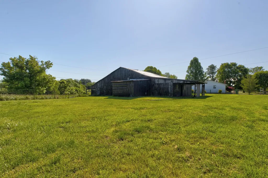 4389 Mccormick Road Mt Sterling KY 40353