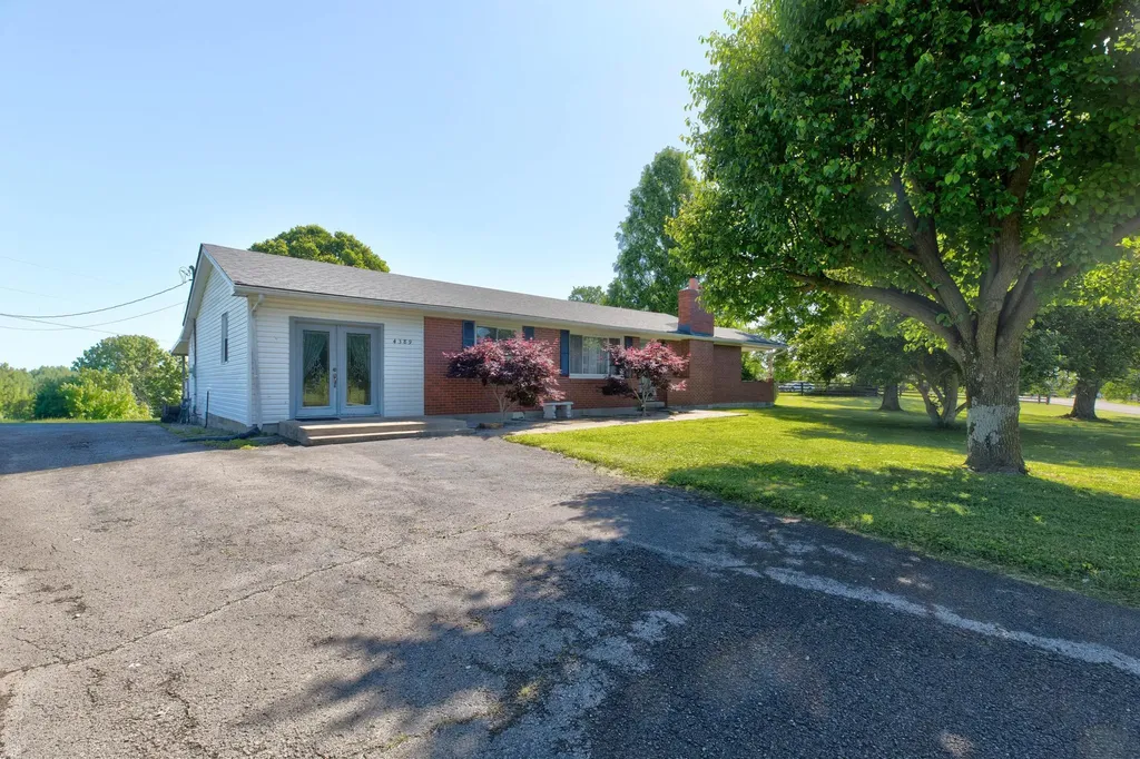4389 Mccormick Road Mt Sterling KY 40353