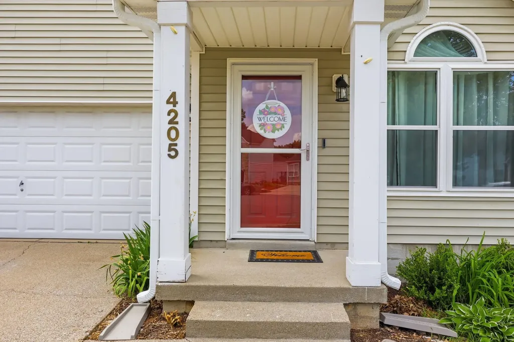 4205 Heathmoor Court Lexington KY 40514