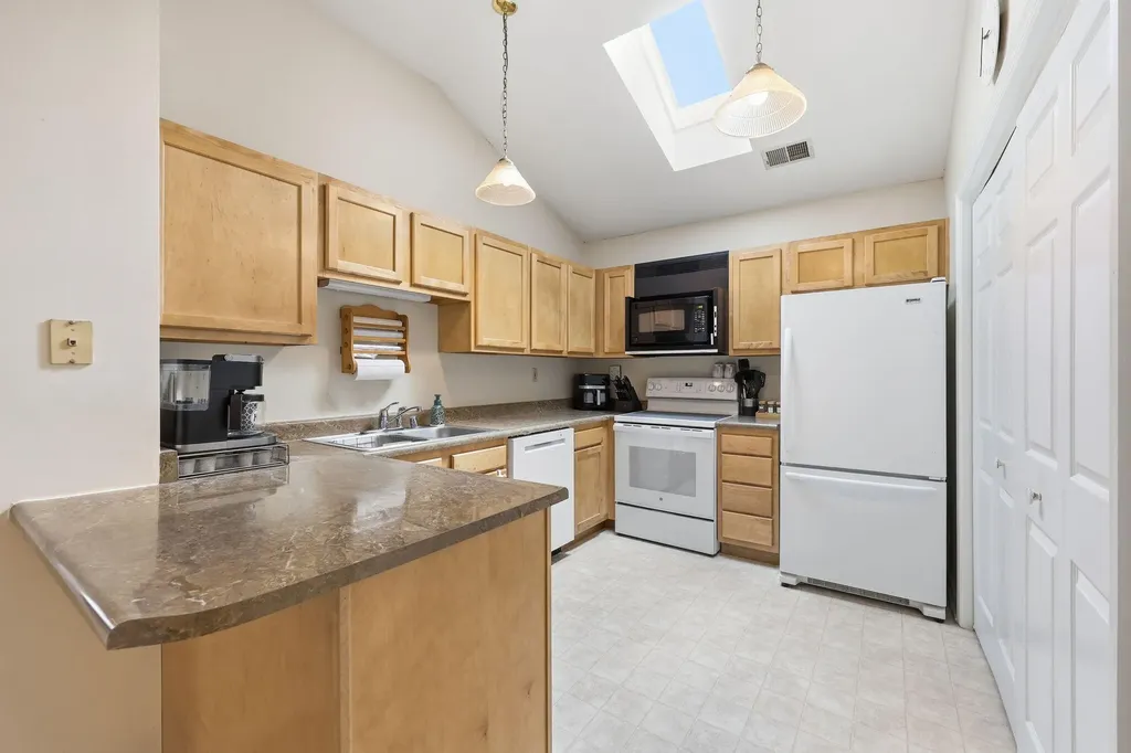 4205 Heathmoor Court Lexington KY 40514