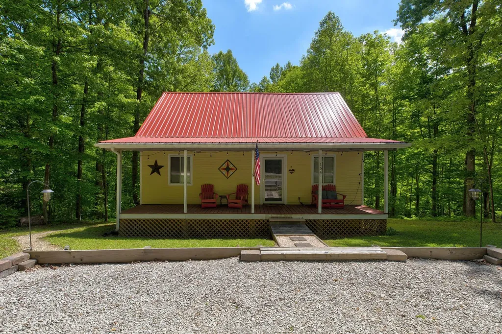 154 Fern Drive Wellington KY 40387