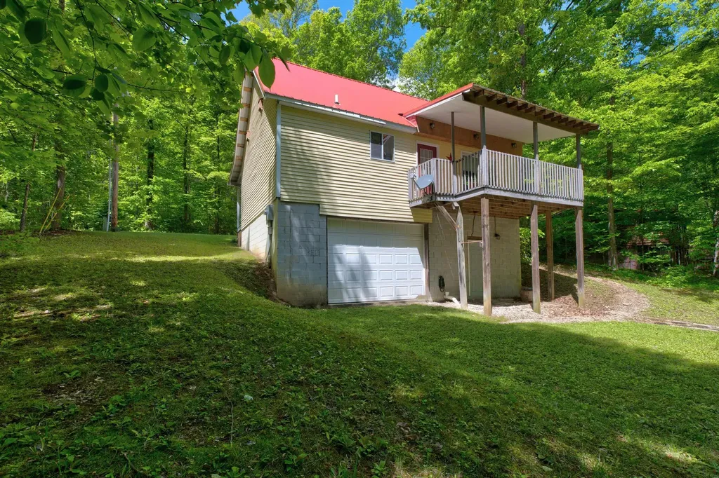 154 Fern Drive Wellington KY 40387