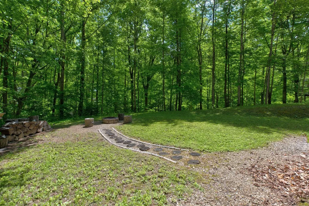 154 Fern Drive Wellington KY 40387