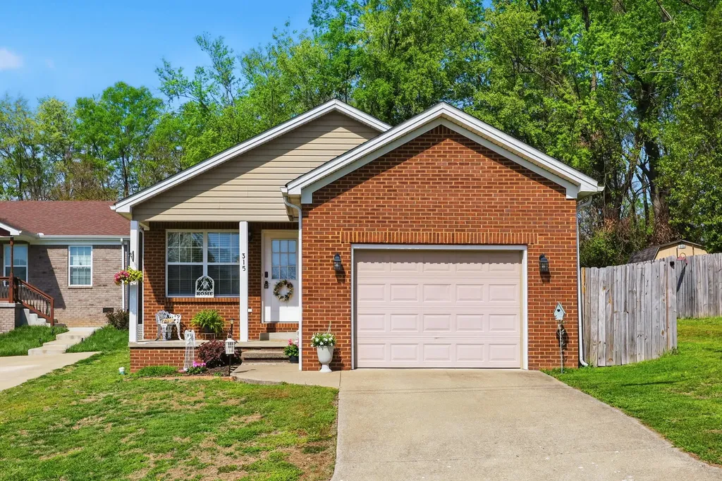 315 Douglas Court Richmond KY 40475