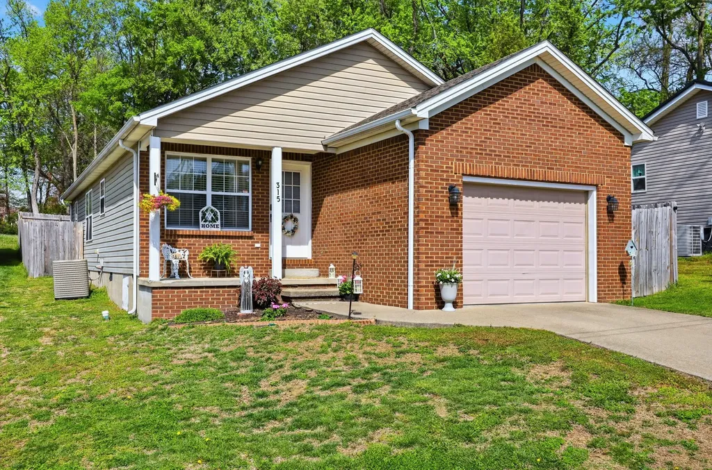 315 Douglas Court Richmond KY 40475