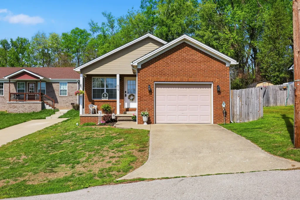 315 Douglas Court Richmond KY 40475