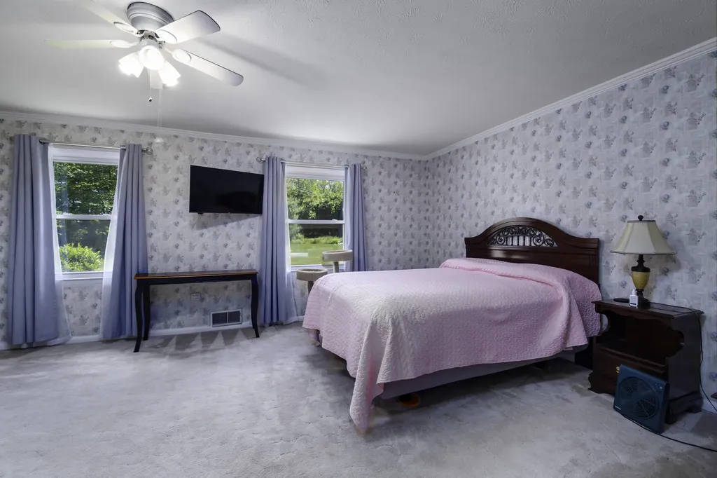 122 Preston Court Versailles KY 40383