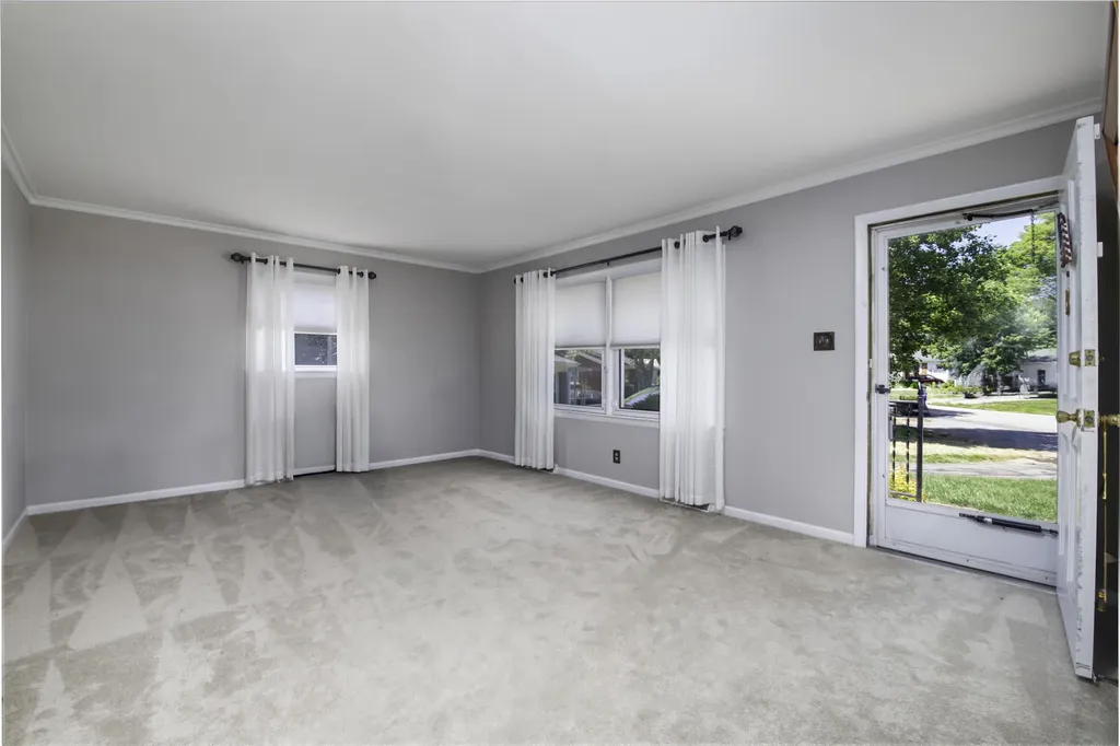 122 Preston Court Versailles KY 40383