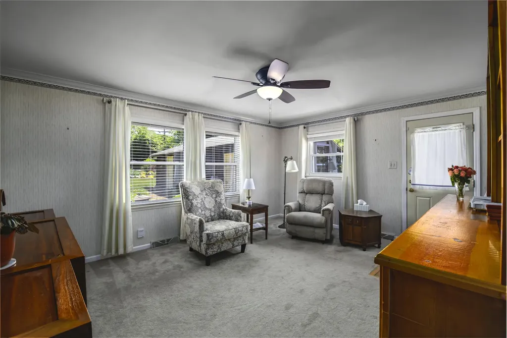 122 Preston Court Versailles KY 40383