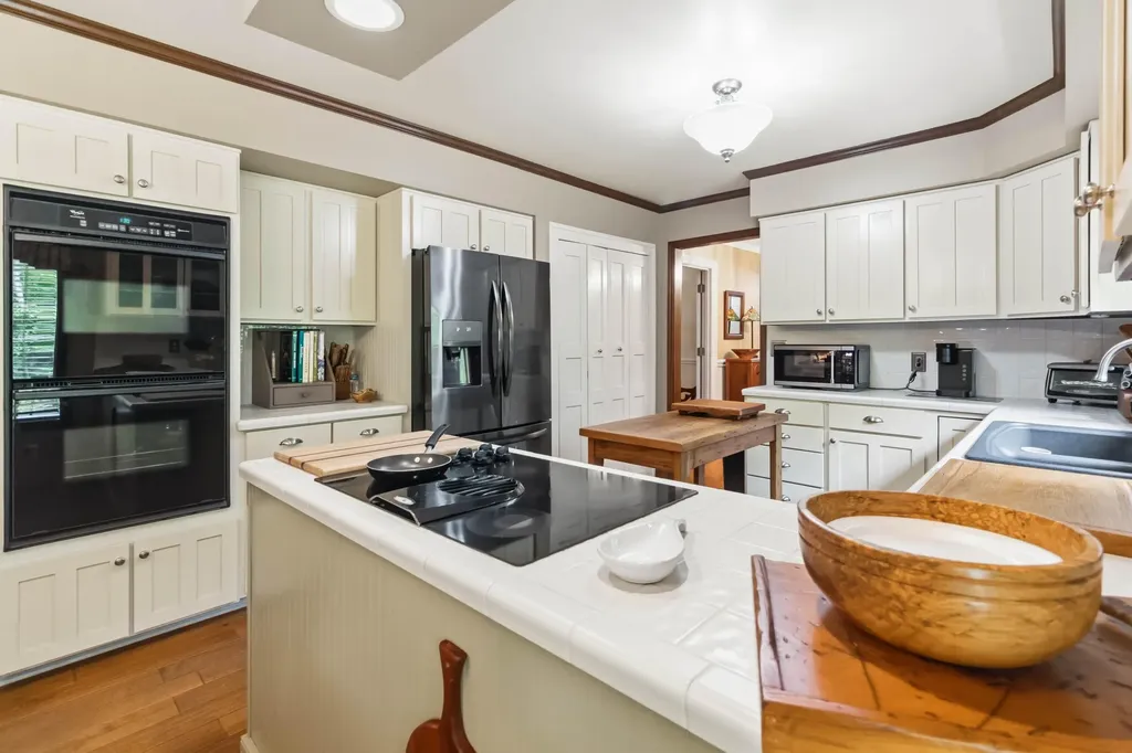 330 Cornett Drive Wallins KY 40873