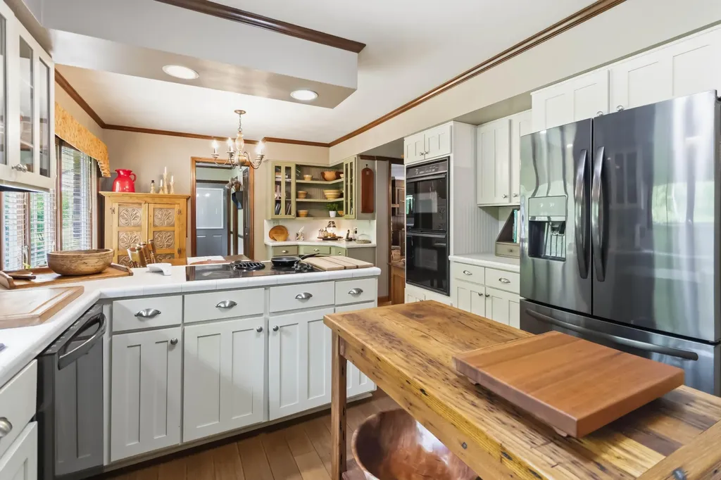 330 Cornett Drive Wallins KY 40873