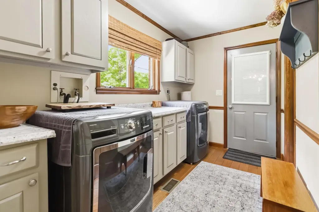 330 Cornett Drive Wallins KY 40873