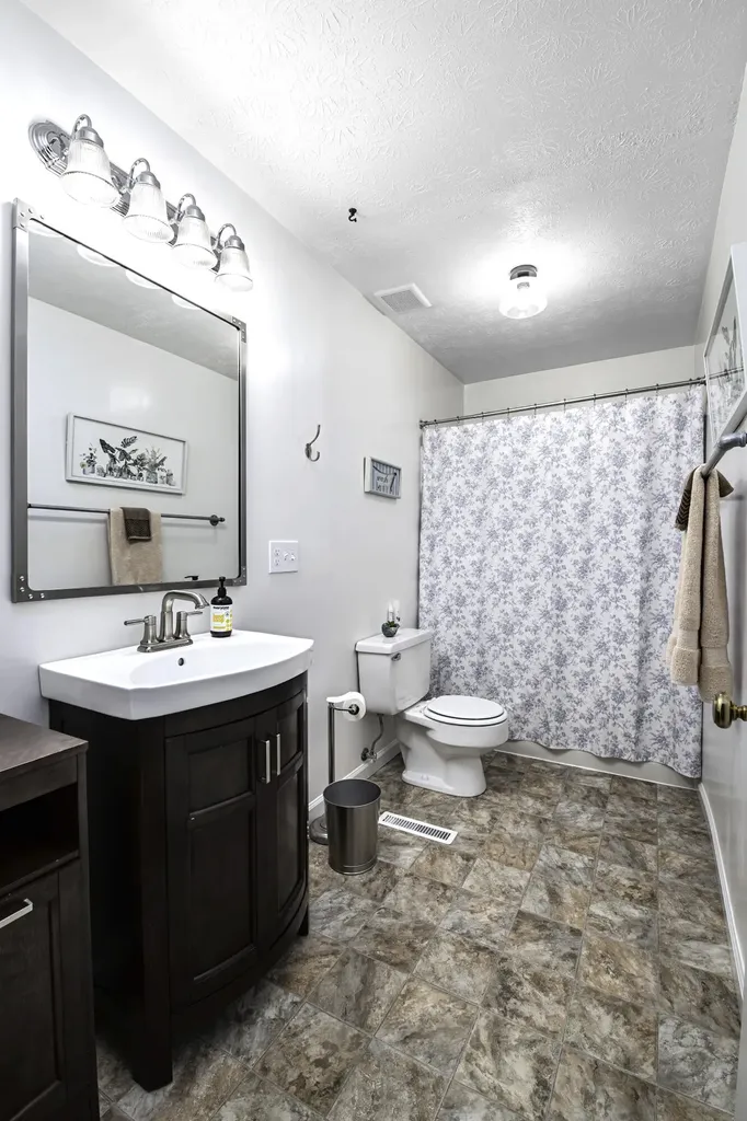 203 Westridge Court Versailles KY 40383