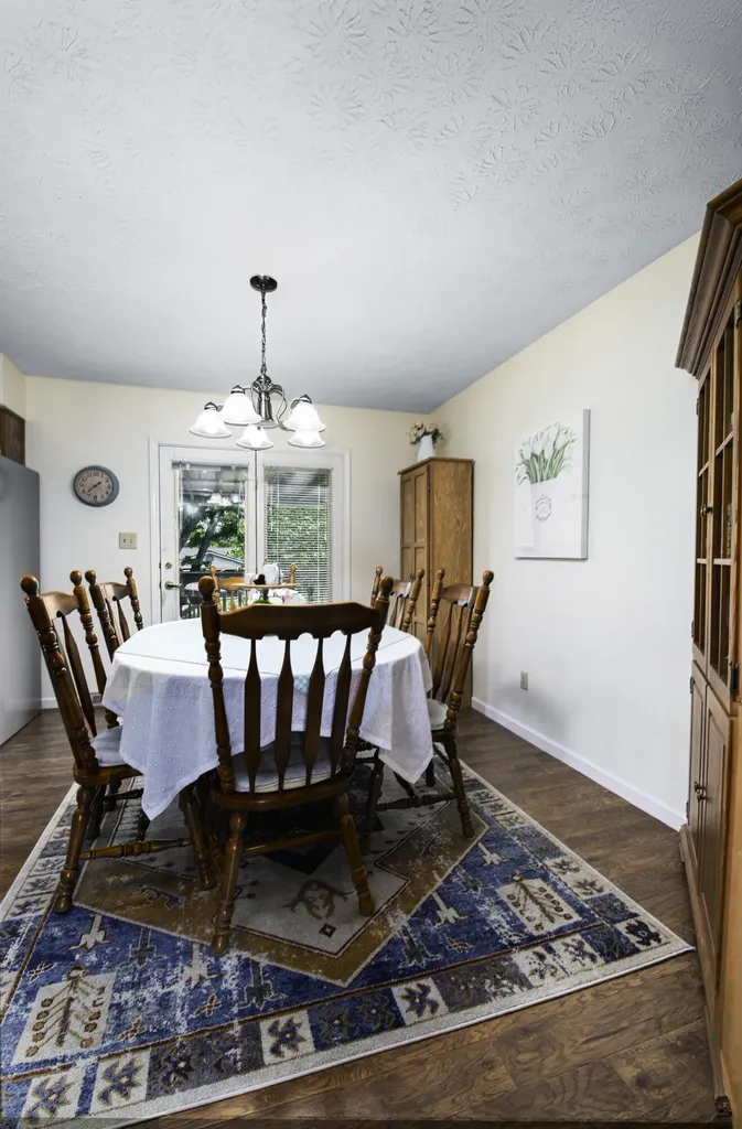 203 Westridge Court Versailles KY 40383