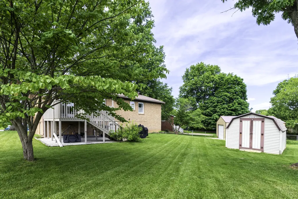 203 Westridge Court Versailles KY 40383