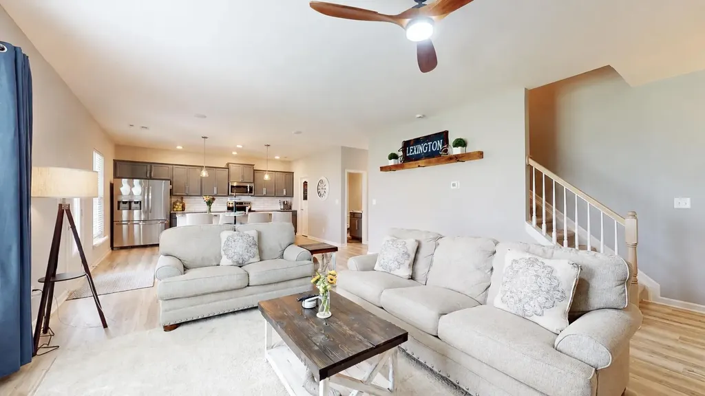 637 Dahlia Drive Lexington KY 40511