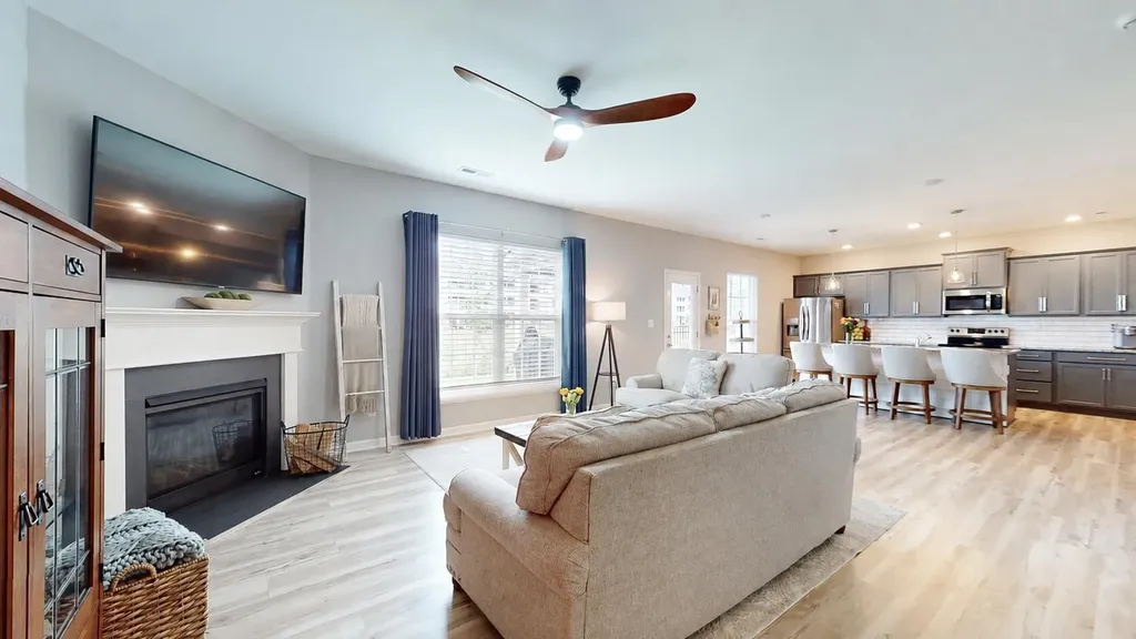 637 Dahlia Drive Lexington KY 40511