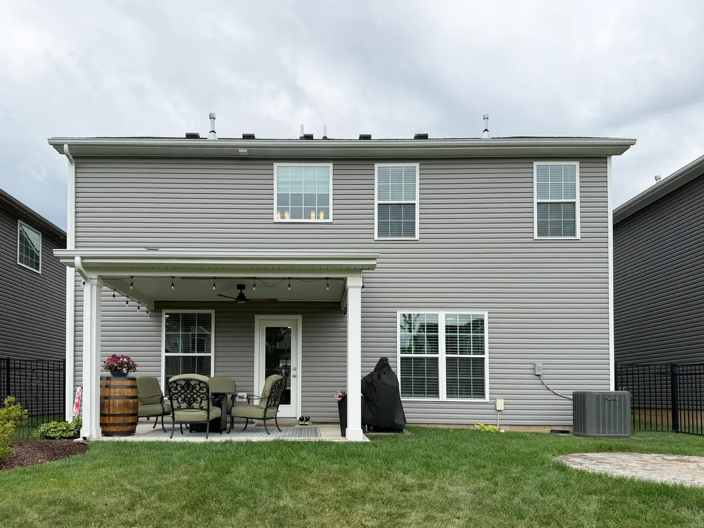 637 Dahlia Drive Lexington KY 40511