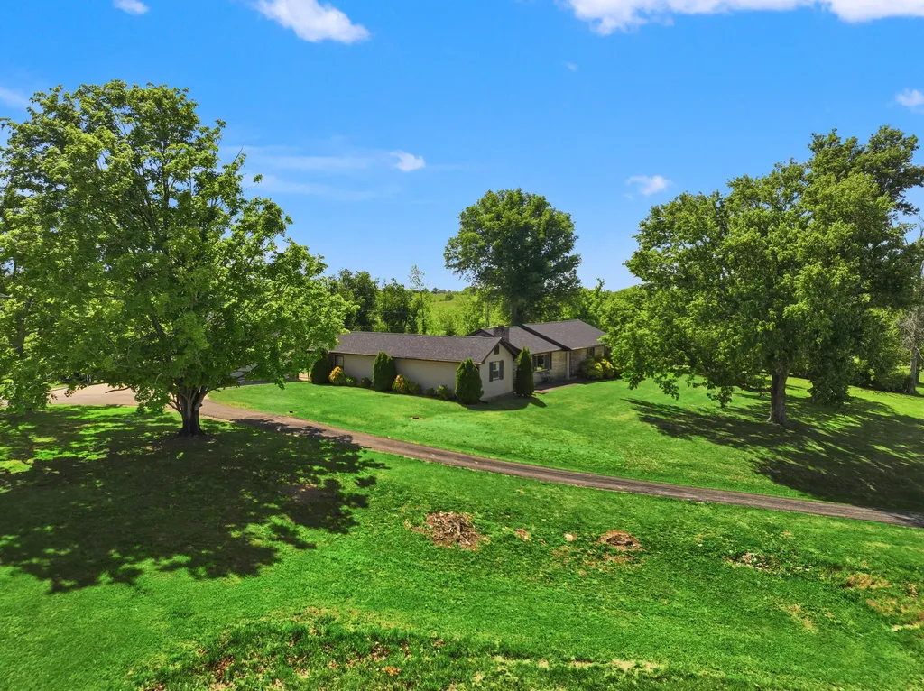 1169 Union City Road Richmond KY 40475