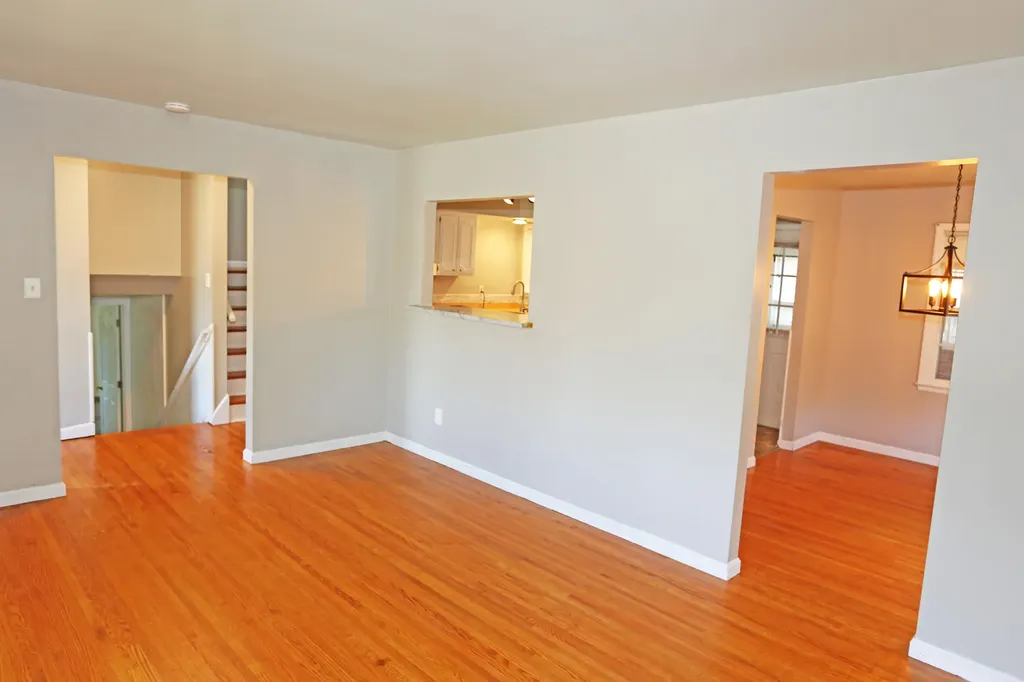 2198 Garden Springs Drive Lexington KY 40504
