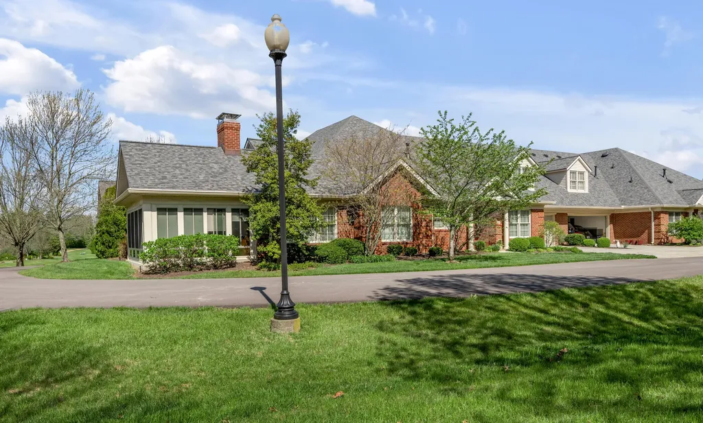 109 Tradition Circle Lexington KY 40509
